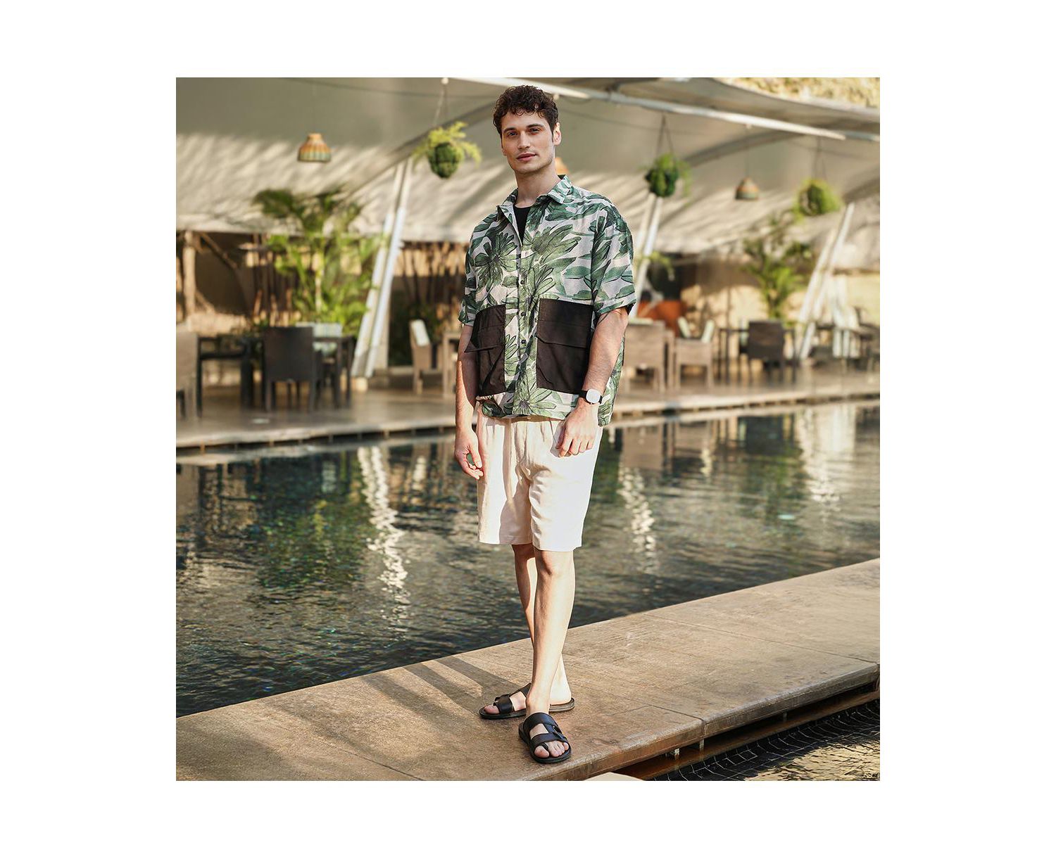 Men's Jungle Green & Ivory White Flora-Stroke Oversized Shirt
