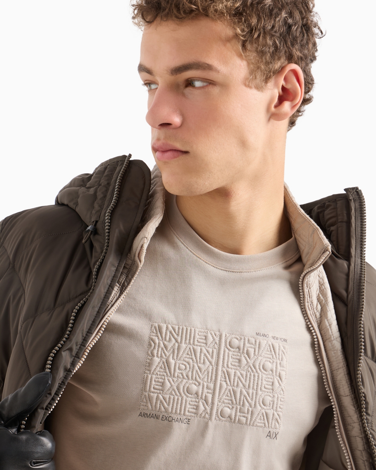 A|X Armani Exchange Men's Short Sleeve Crewneck Embroidered Graphic T-Shirt