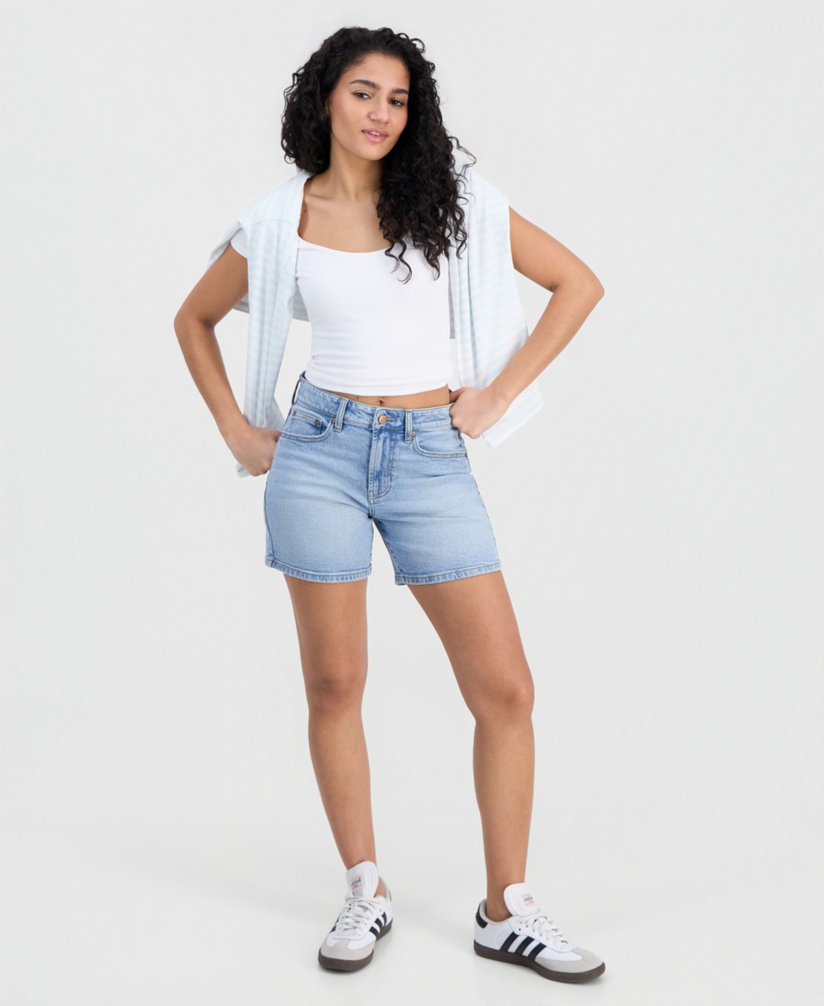 Женские Celebrity Pink Juniors' High-Rise Denim Bermuda Shorts — фото 6