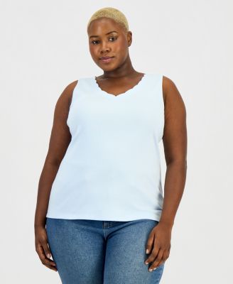 Plus Size Cotton Scalloped V-Neck Sleeveless Top