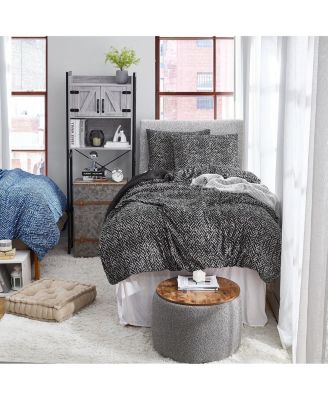 Peak of Cozy Oversized Comforter