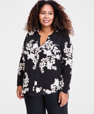 Plus Size Zip-Pocket V-Neck Long-Sleeve Top