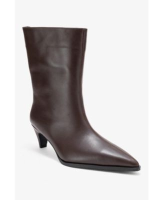 Women's Aleo Leather Pointed Toe Boot.