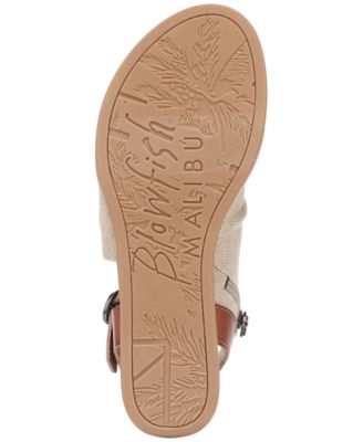 Women's Aspire Strappy Sandals