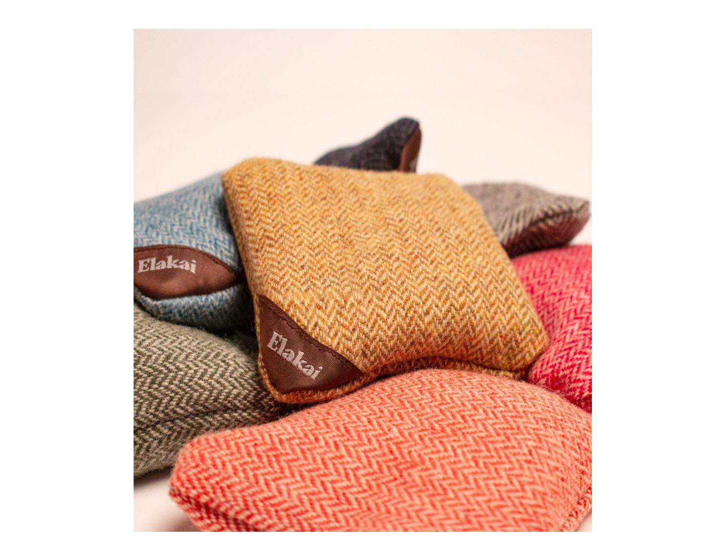 Детские игрушки Elakai Herringbone Cornhole Bags, цвет: Красный — фото 2