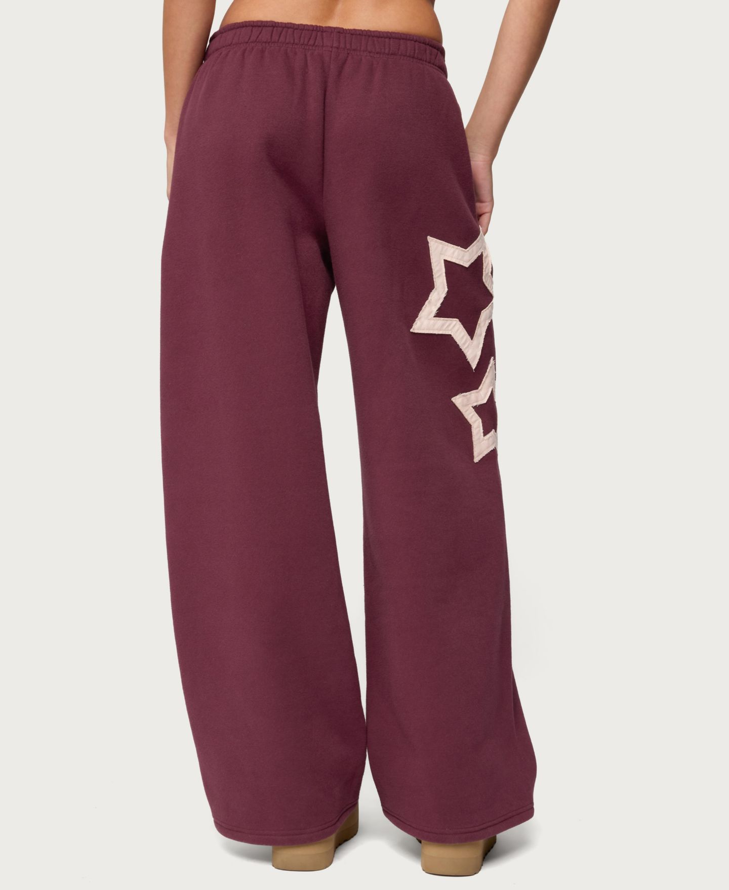 Женские брюки Edikted Starly Straight Leg Sweatpants, цвет: Бордовый — фото 2