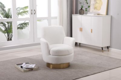 Cozy and Versatile Swivel Chair with Spacious Seating