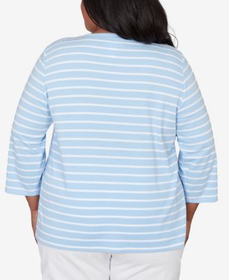 Plus Size Classic Stripe Cornflower Embroidered Sleeve Top with Necklace