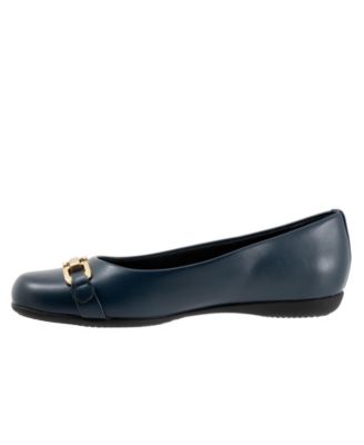 Women's Sadie Flat