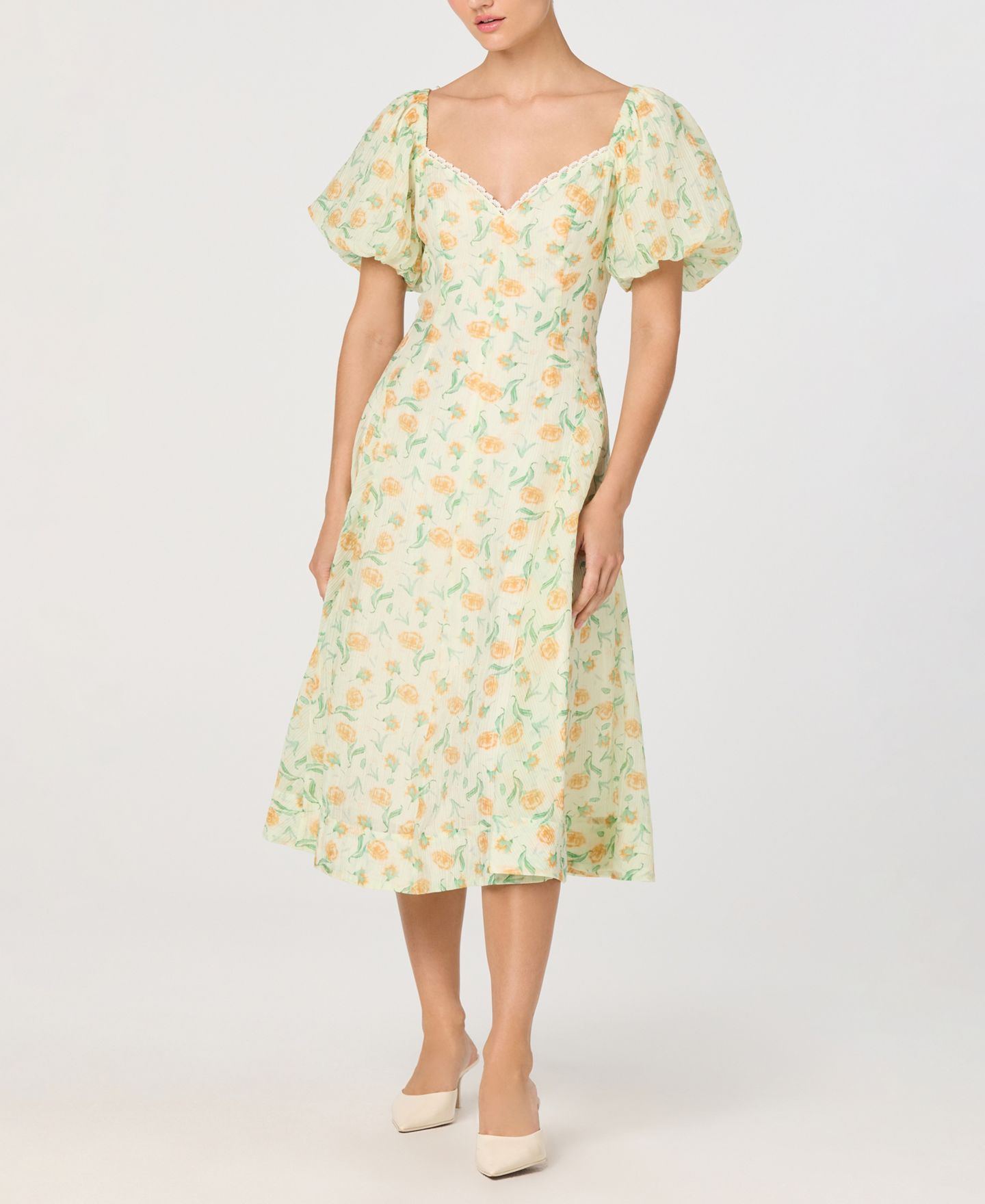 Женское платье ASTR the Label Floral Sweetheart Neck Puff-Sleeve, цвет: Жёлтый разноцветный с принтом — фото 2