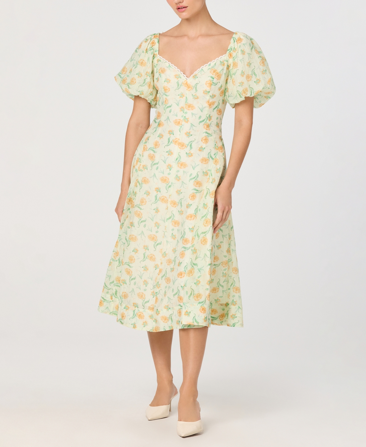 Astr the Label Women's Floral Sweetheart Neck Puff-Sleeve Dress