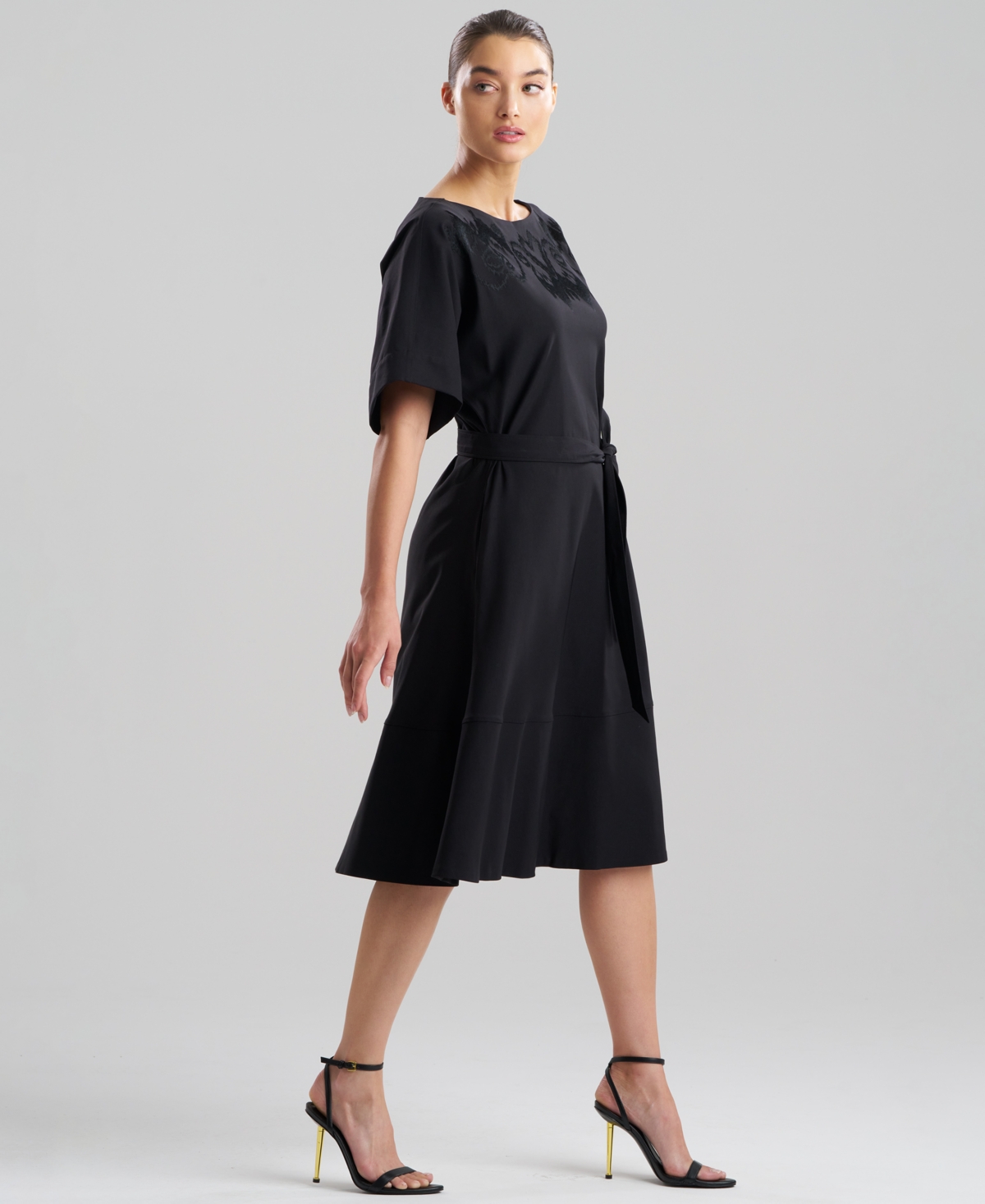 Natori Women's Solid Lightweight Woven Dress