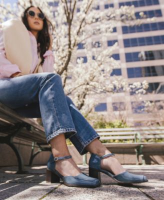 Women's Evangeline Block Heel Square Toe Pumps