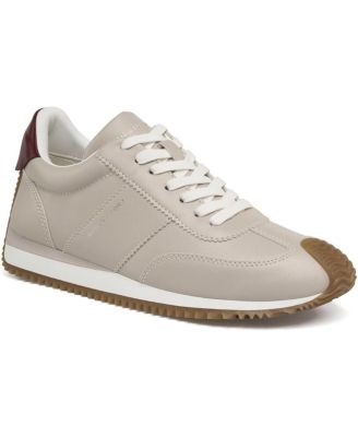 Leona Sneaker