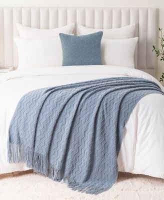 Wave-Link Texture Lightweight Throw, 50" x 60"