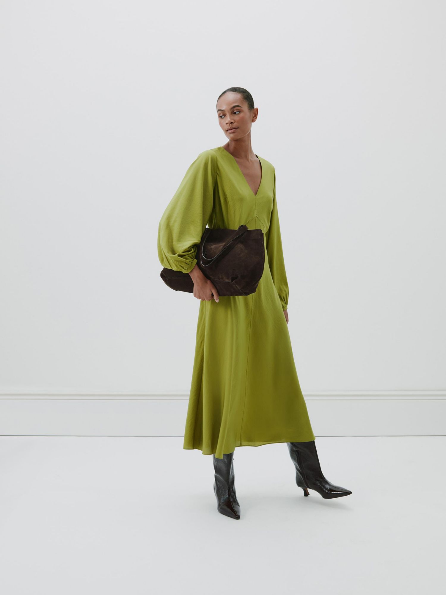 Women's Grace V-Neck Long Sleeve Dress