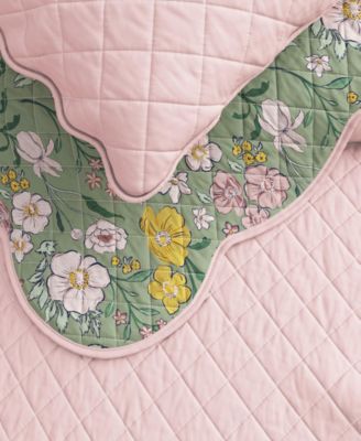 Cotton Stitched Reversible Floral 3 Piece Scalloped Quilt and Sham Set