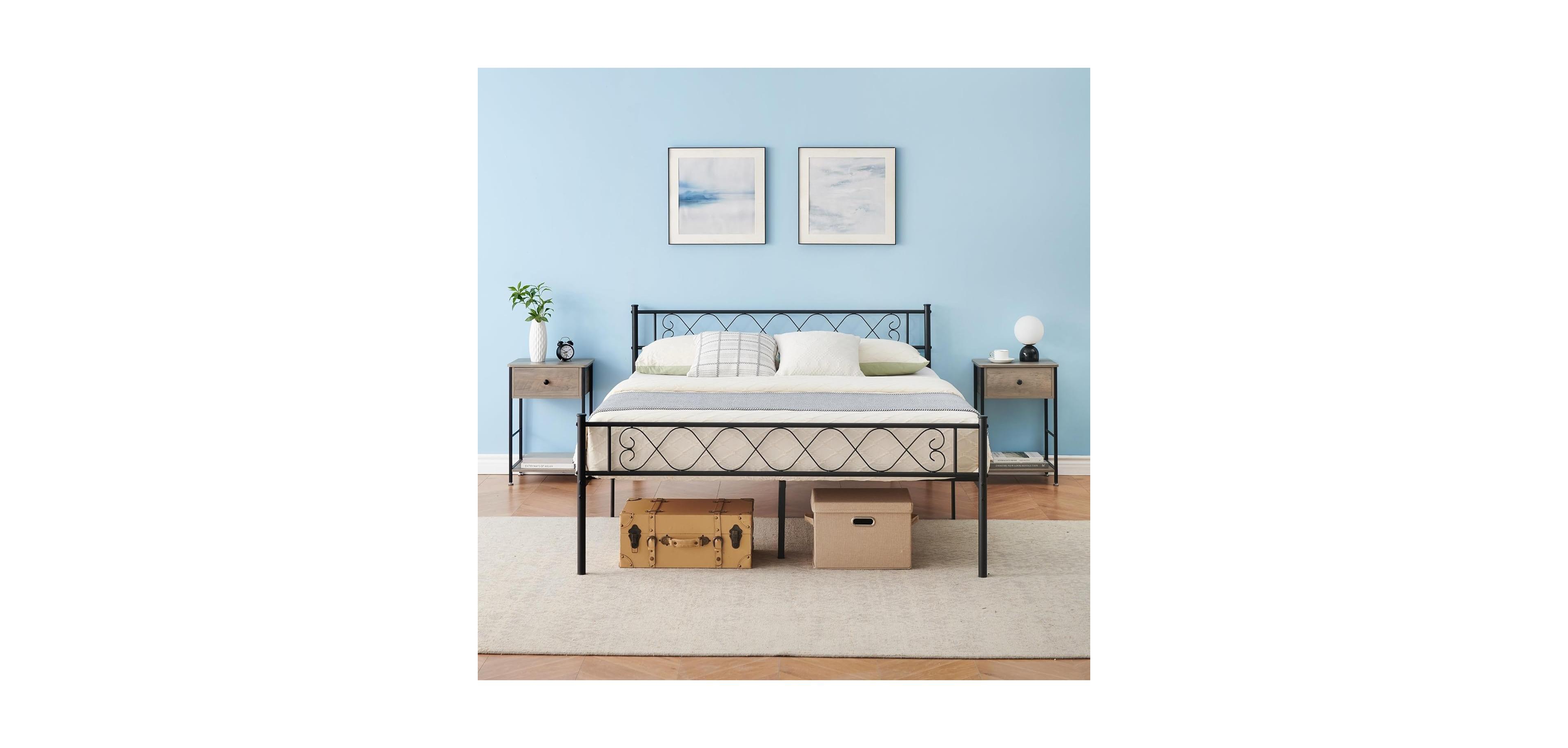 gaomon Queen Metal Platform Bed with Heart-Design Headboard and Footboard, Strong Frame for Girls/Boys