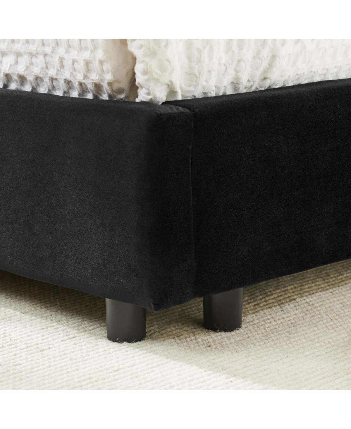 Streamdale Furniture Tufted Upholstered Full Bed Frame