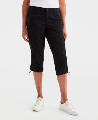Women's Mid-Rise Cargo Capri Pants