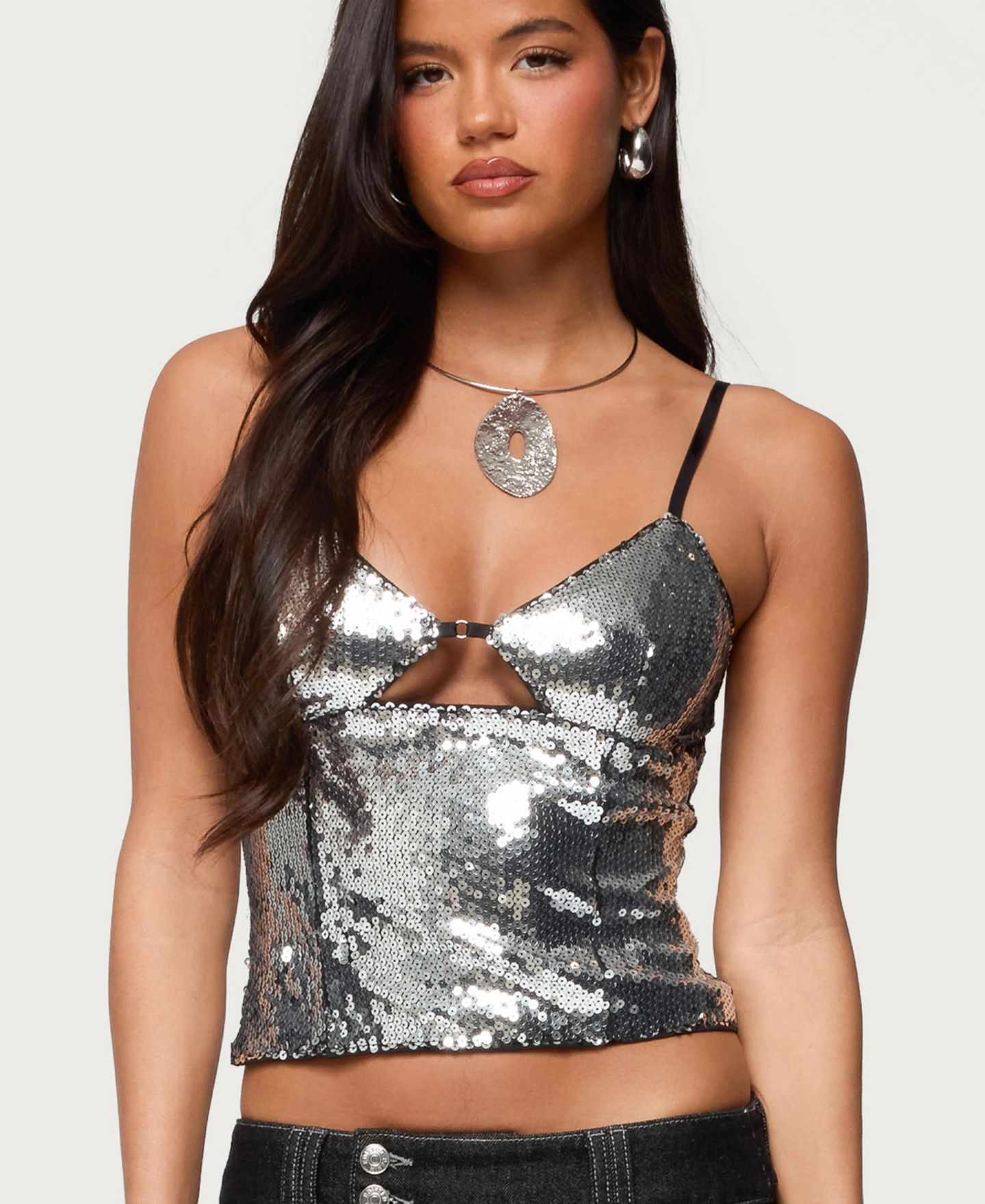 Женский топ Edikted Rokko Cut Out Sequin, цвет: Серебряный — фото 1
