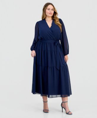 Plus Size Clip-Dot Tiered Dress