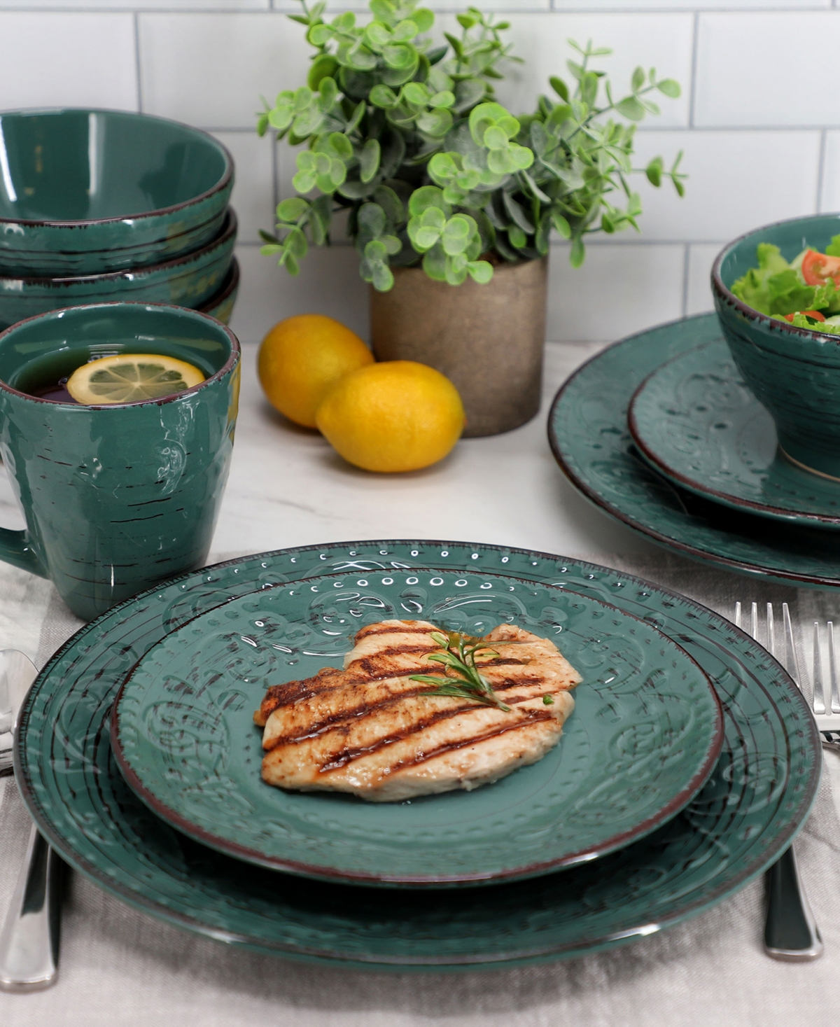 Elama Malibu 16-Pc. Dinnerware Set, Service For 4