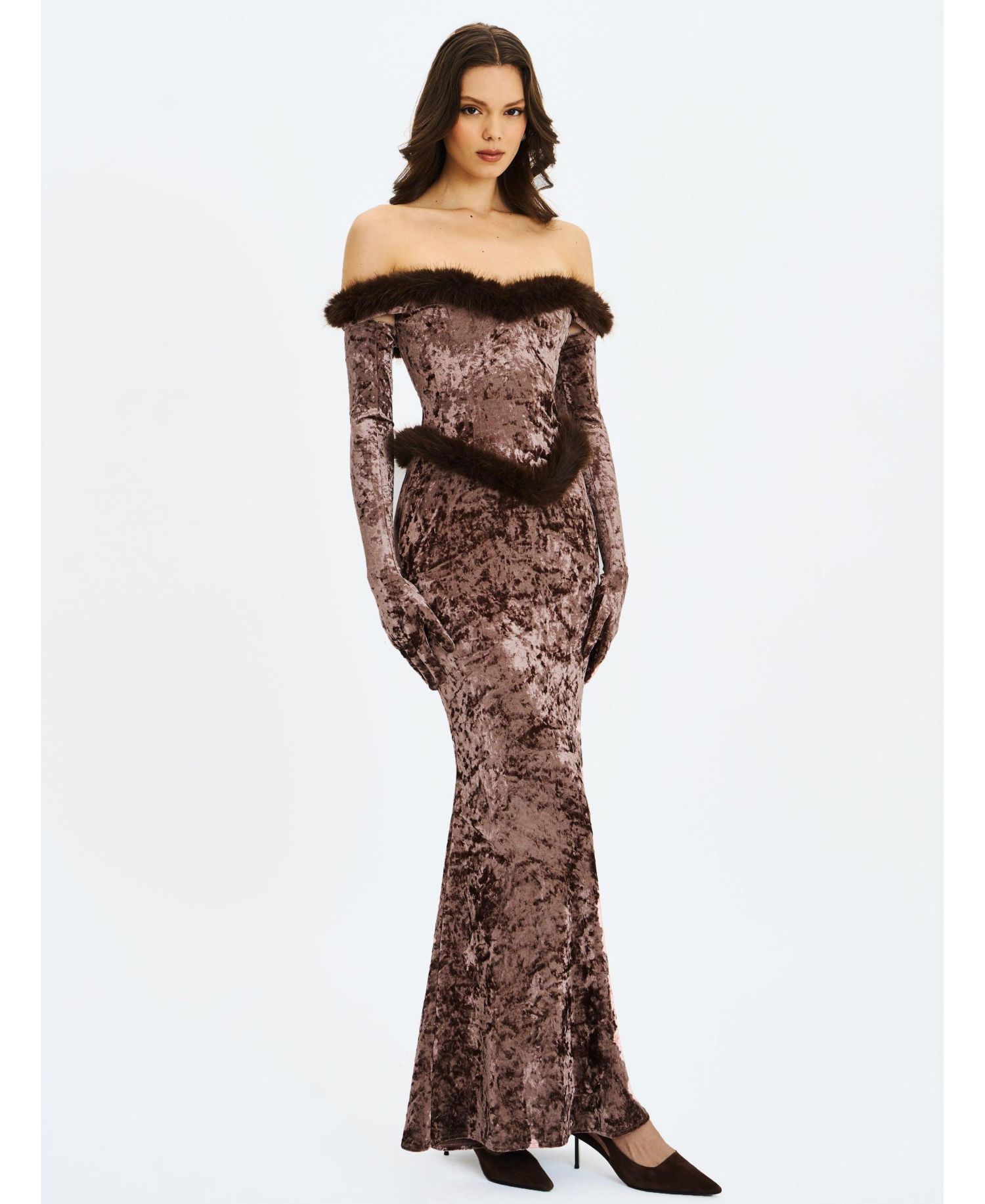 Women's Tessa Coffee Sweetheart Bardot Faux Fur Velvet Mermaid Maxi Dress