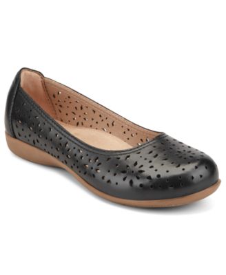 Women's Bentlee Cutout Leather Slip-On Ballet Flats