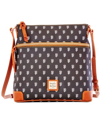 Dooney and bourke giants purse new arrivals