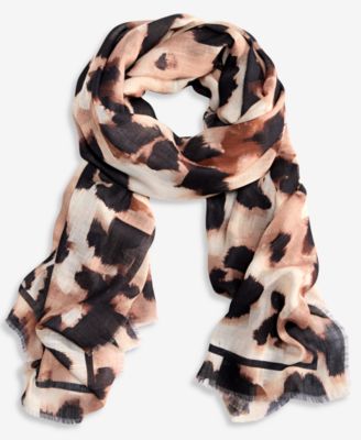 Classic Leopard Blur Wrap Scarf