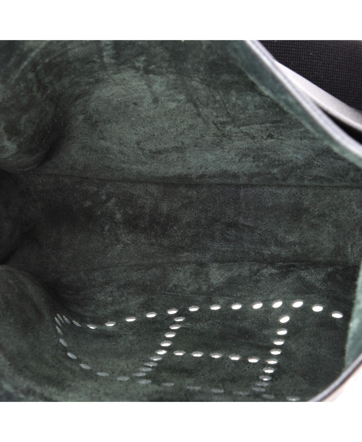 Pre-Owned Hermes Gm Evelyne Bag Gen Iii Epsom