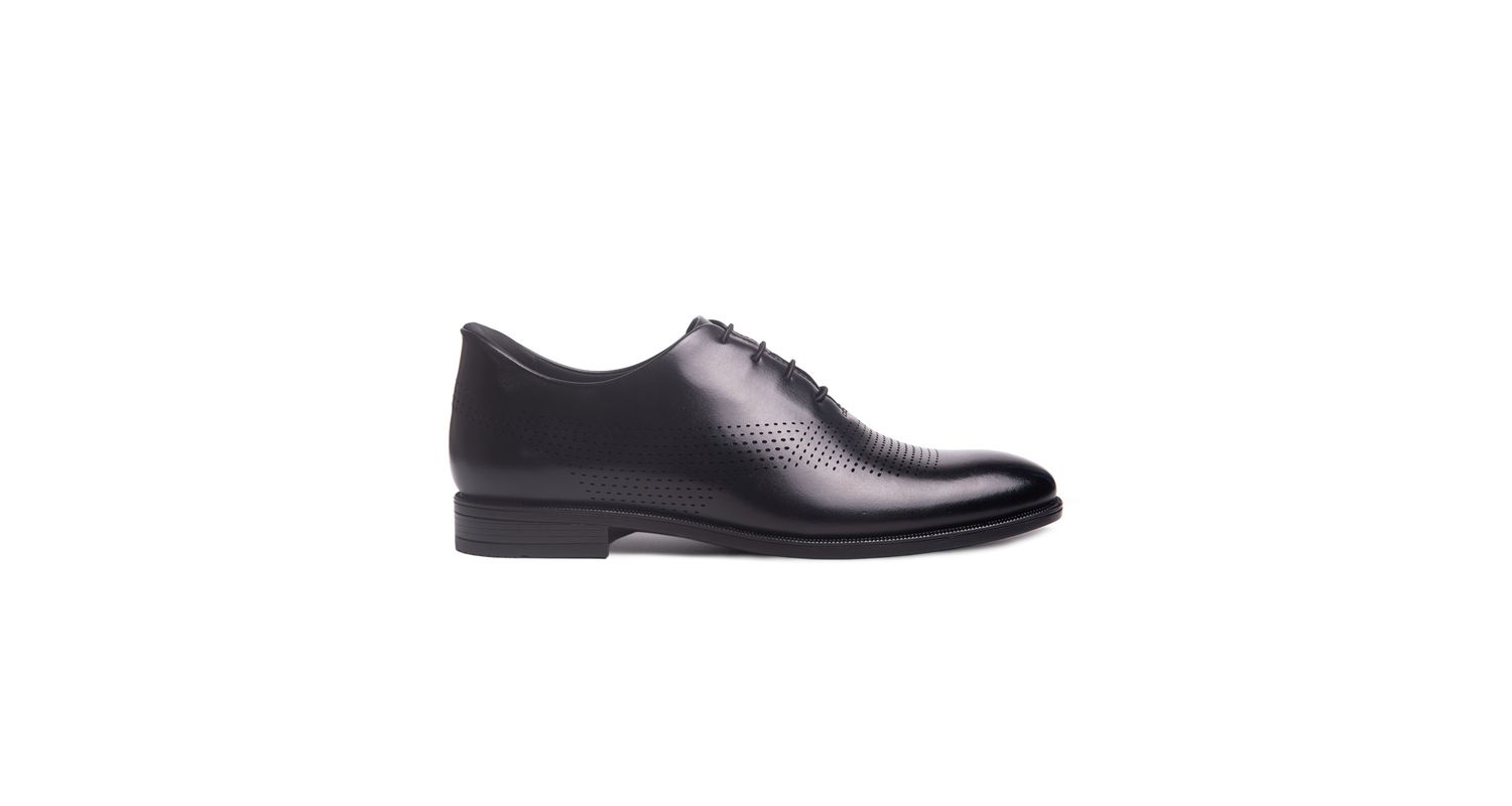 East Road Hands-Free Slip On Technology Perforated Dress Oxfords