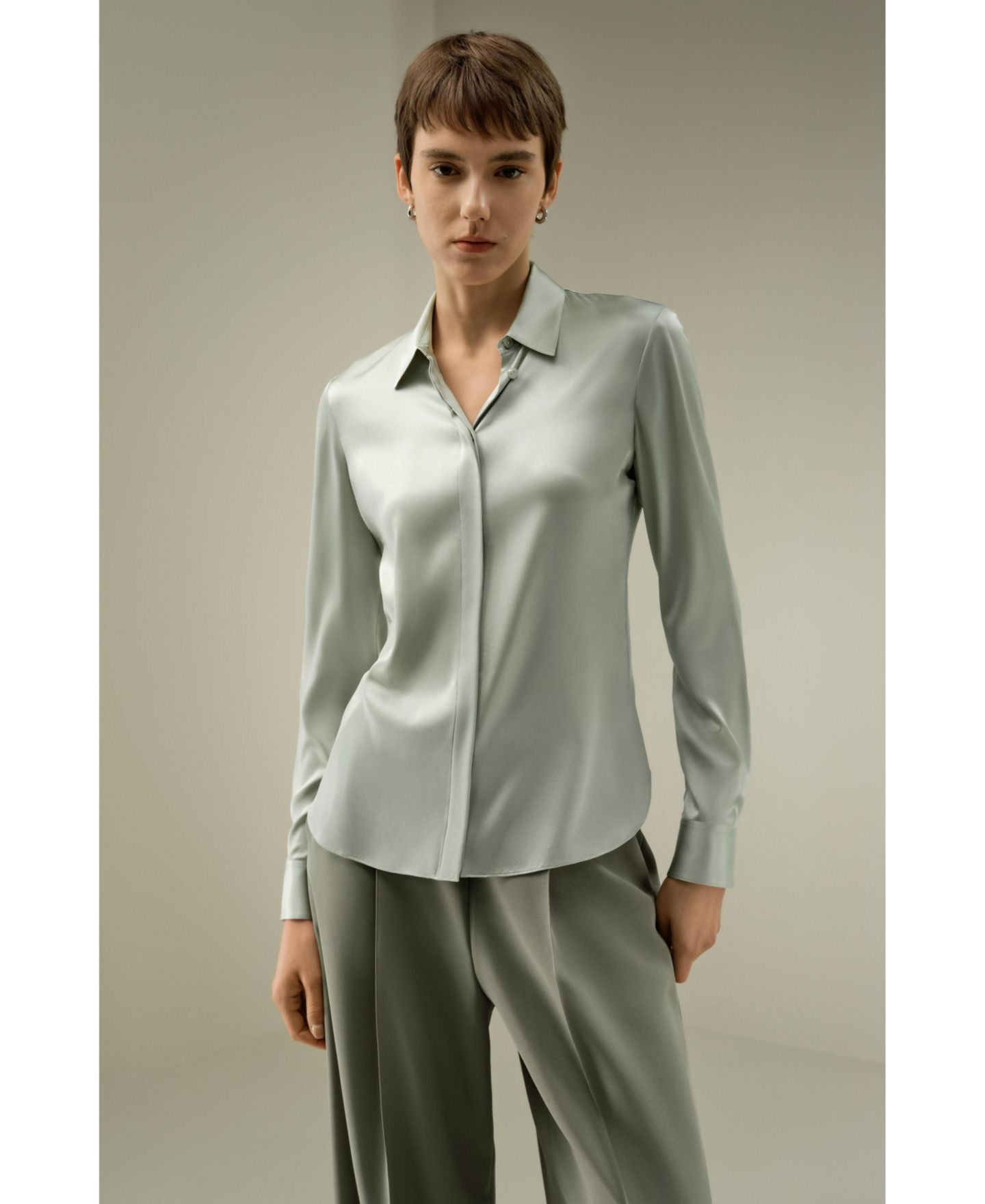 Женская рубашка LILYSILK Elegant Silk Slim Fit, цвет: Серебряный шалфейный — фото 3
