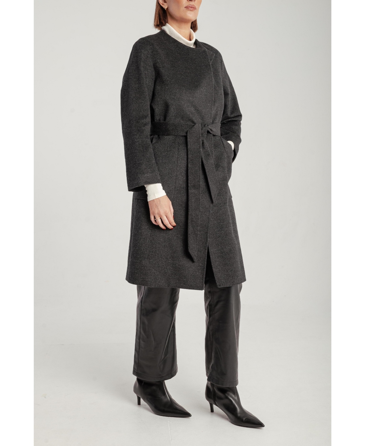 1982 Women's Cashmere Belted Lapel Coat