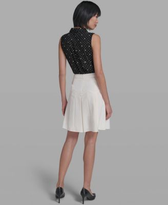 Women's Zipper Back Pleated Skirt