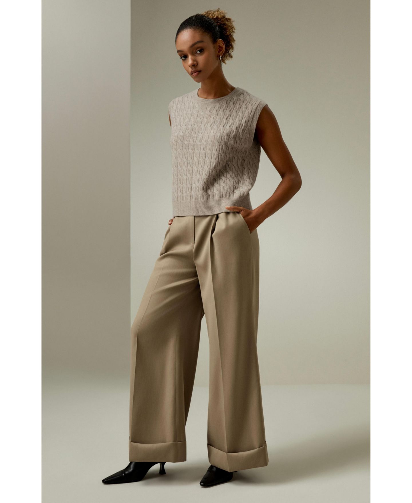 Женский жилет LILYSILK Baby Cashmere Sweater Vest, цвет: Верблюжий — фото 3