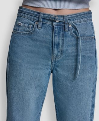 Petite Mid-Rise Barrel Jeans