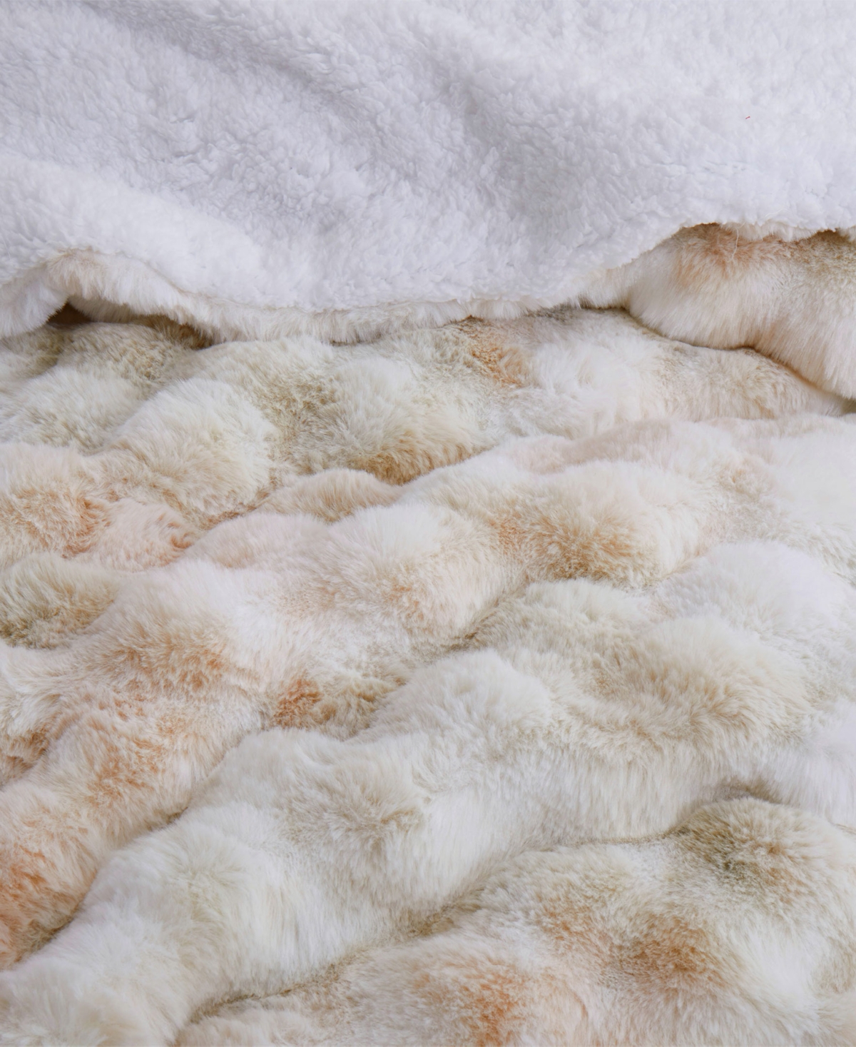 Unikome Fluffy and Plush Down Alternative Comforter