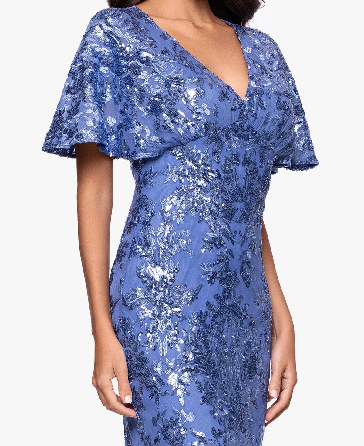 Betsy & Adam Women's Sequin Detail Flutter-Sleeve Gown