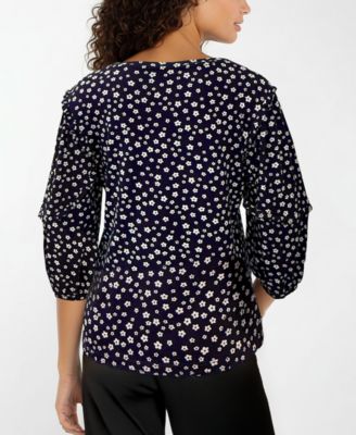 Petite Ruffle Sleeve Pull-On Knit Top