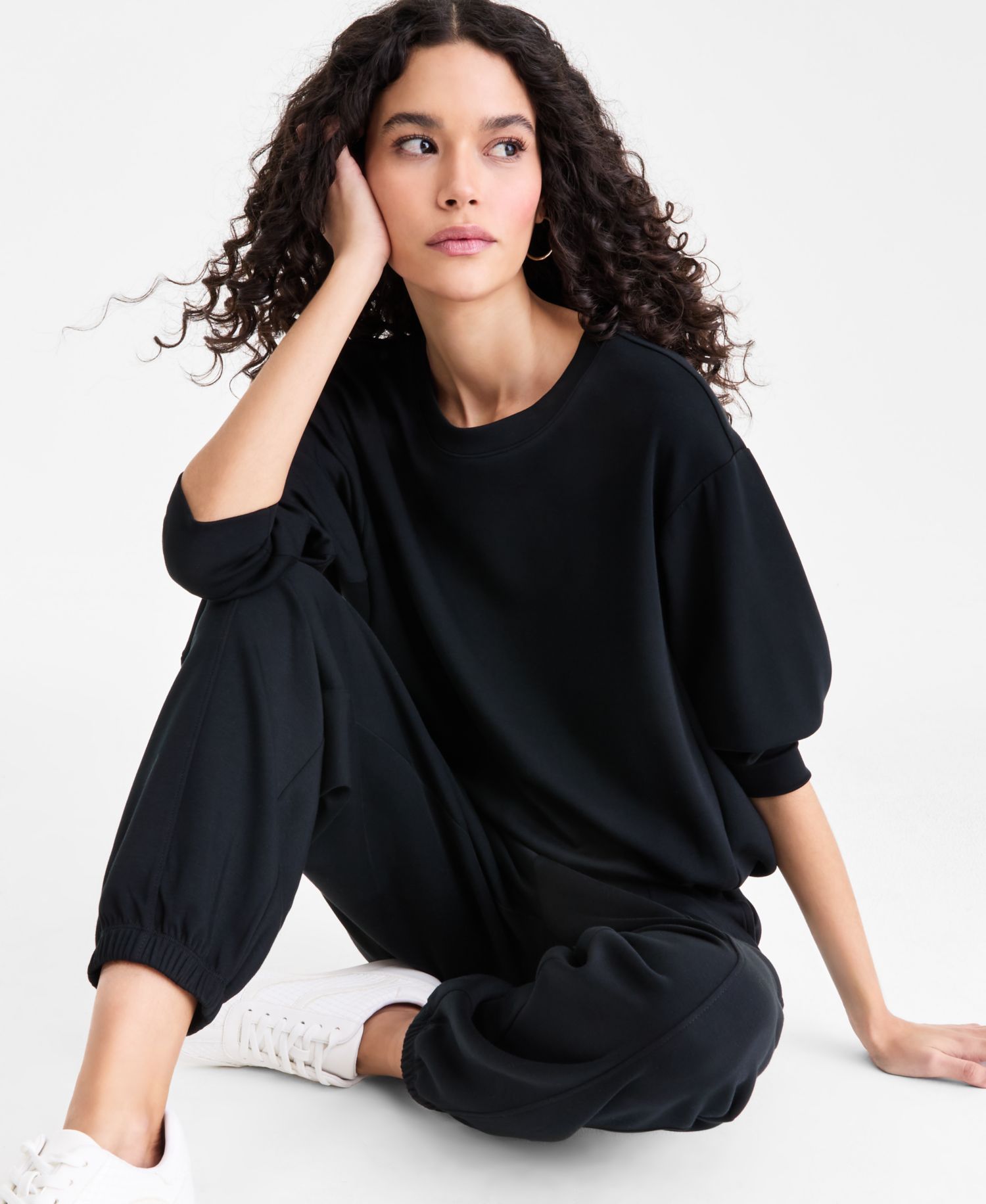 Women's Off Duty Long-Sleeve Bubble-Hem Sweatshirt