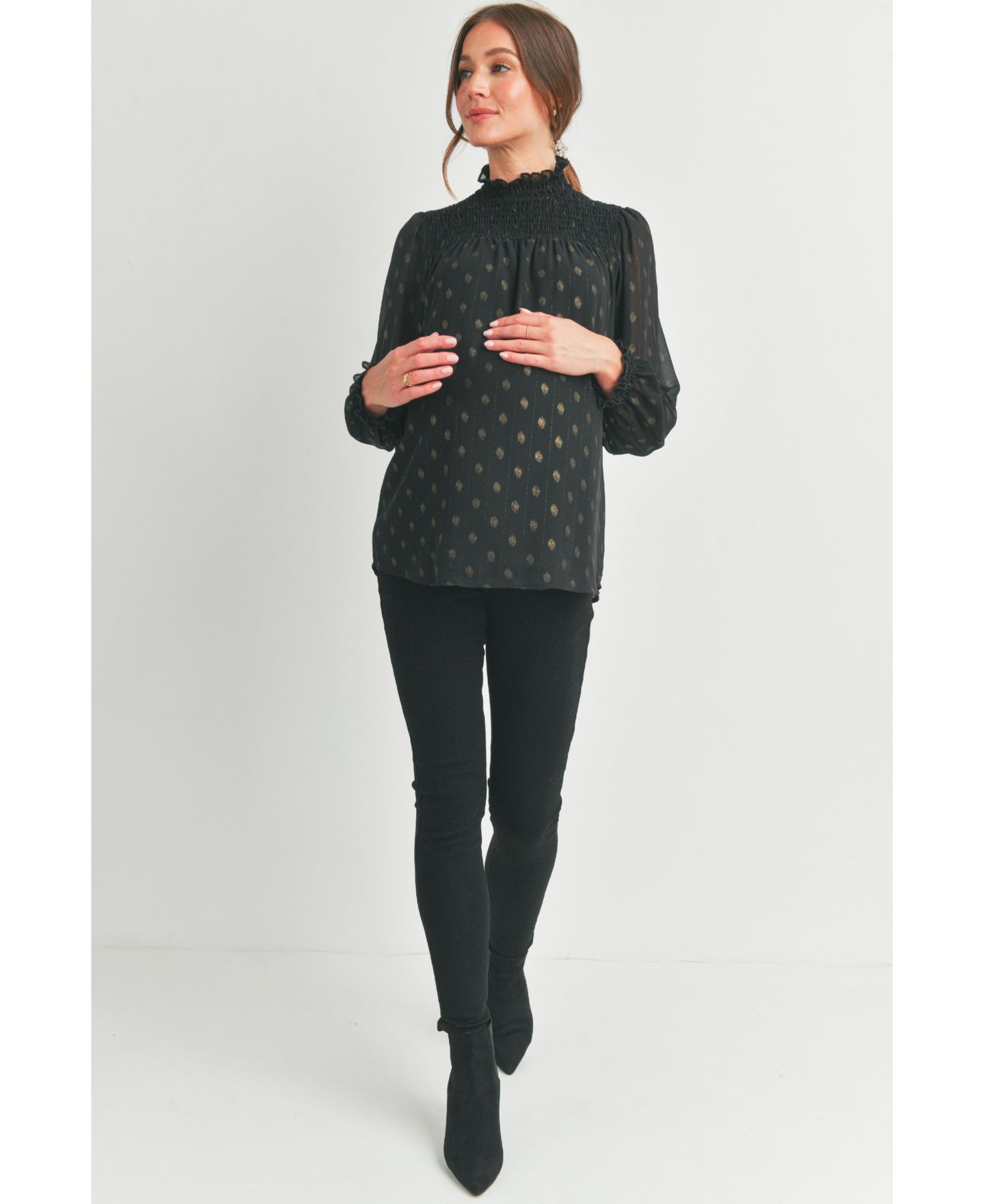 Женская блузка Hello Miz Maternity Long Sleeve Mock Neck Polka Dot Smocked Blouse, цвет: Чёрный — фото 4