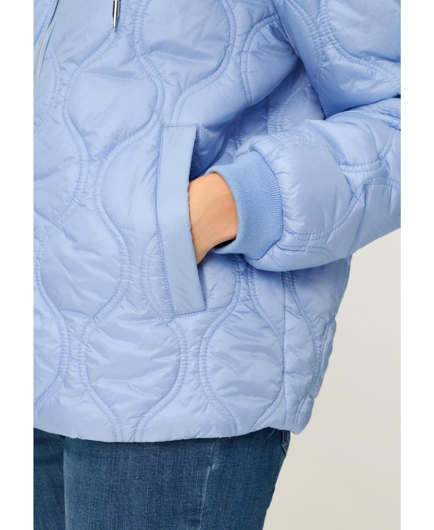 Женская куртка Olsen Quilted Jacket with Hood, цвет: Облачный синий — фото 4
