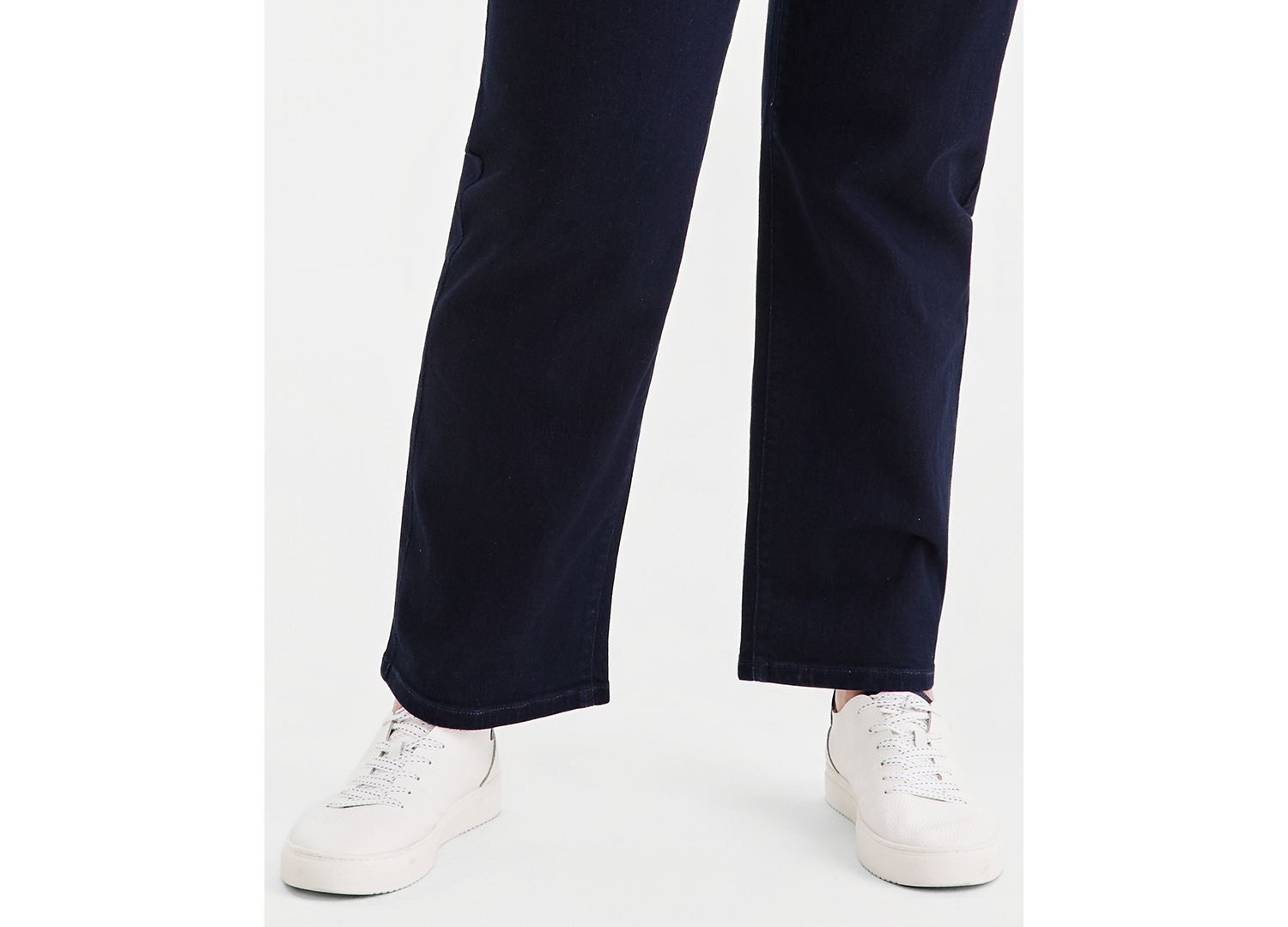 Plus Size Straight-Leg Pull-On Jeans