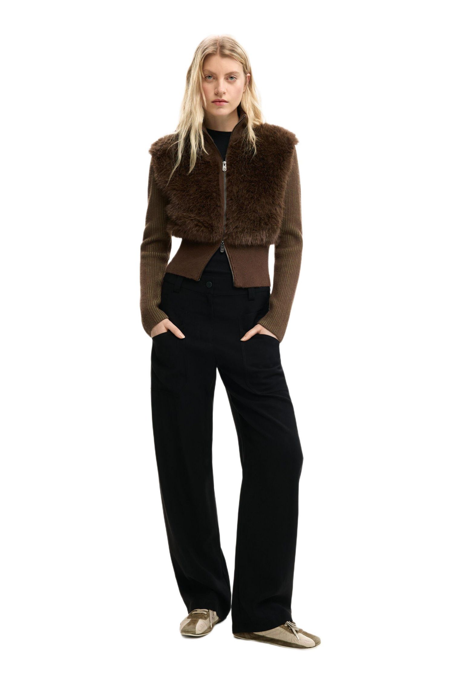 Women's Knit Sweater With Fur