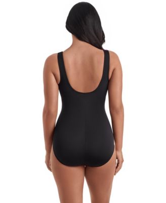Women's Scoop Neck One-Piece Swimsuit