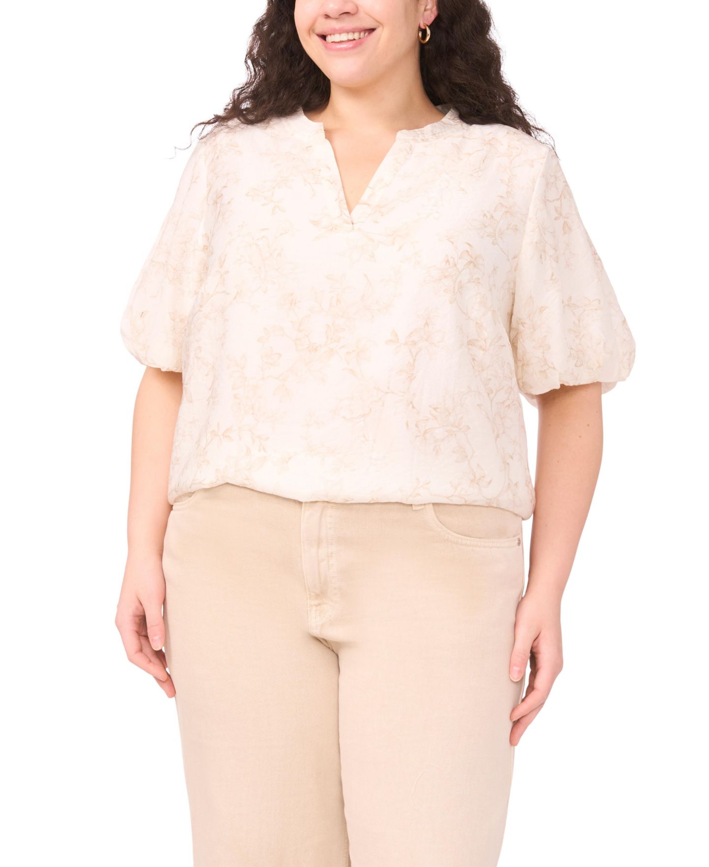 Женский топ Vince Camuto Plus Size V-Neck Short-Sleeve Top, цвет: Верблюжий — фото 1