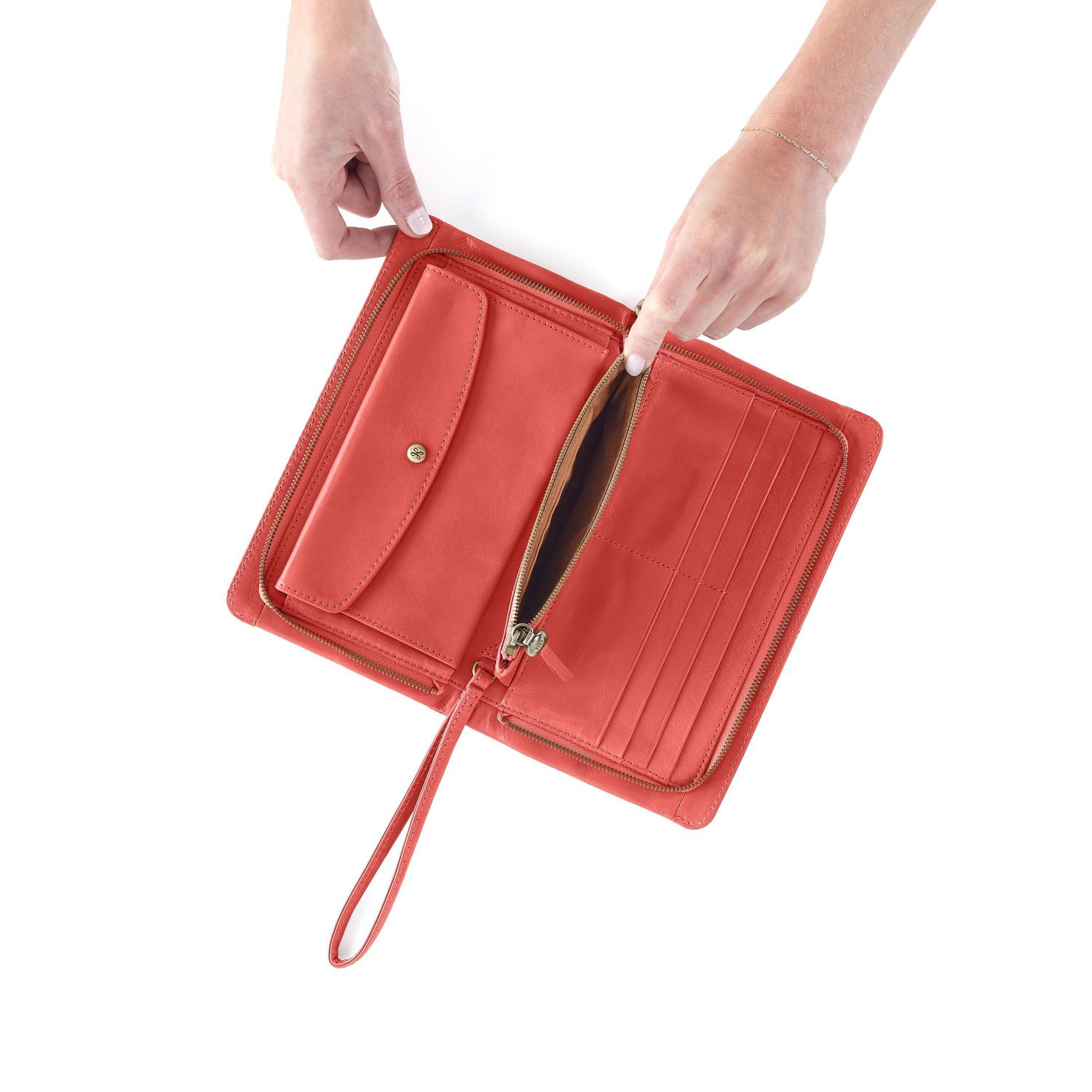 Women's Evolve Wristlet