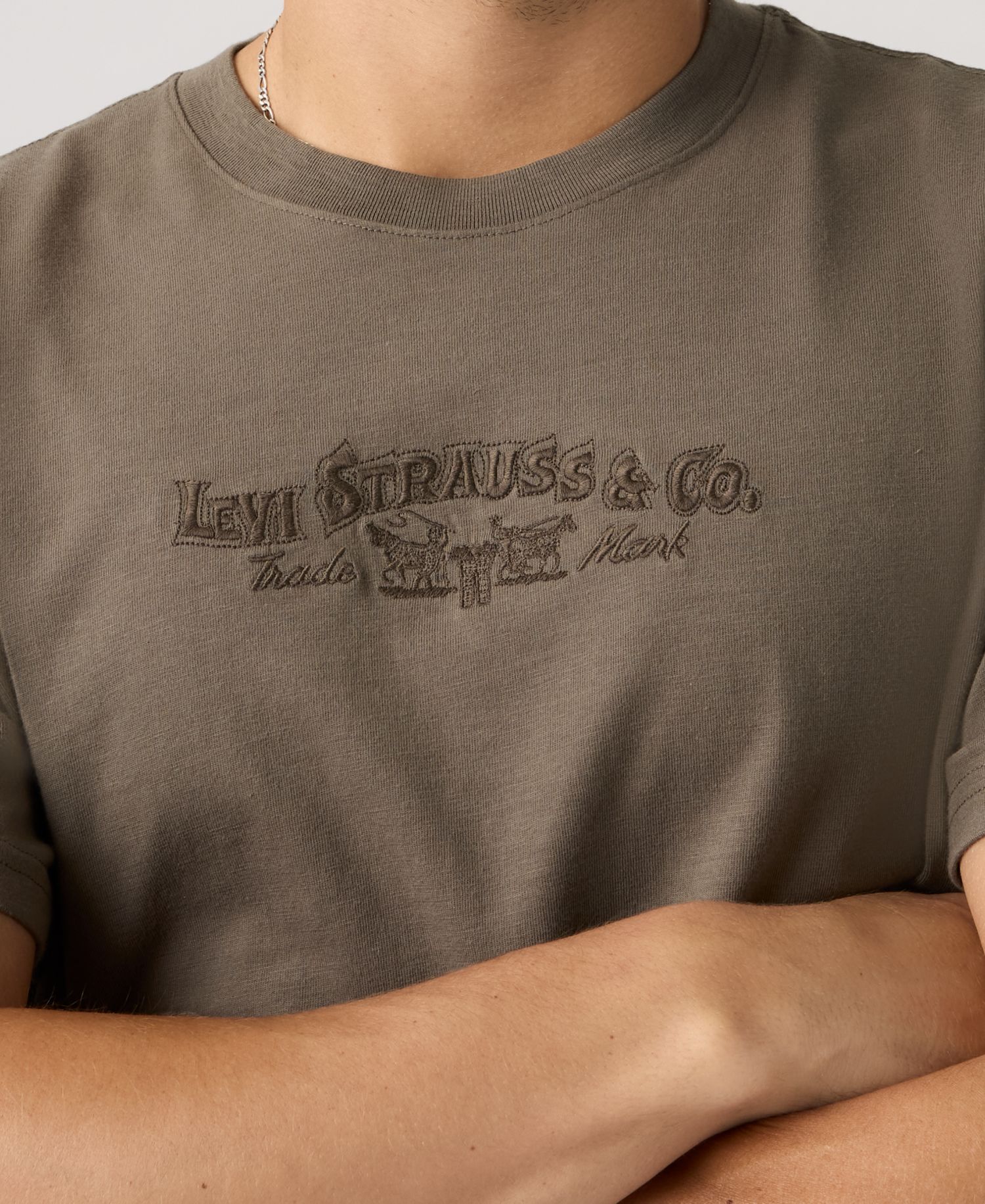 Men's Premium Relaxed-Fit Logo Graphic T-Shirt